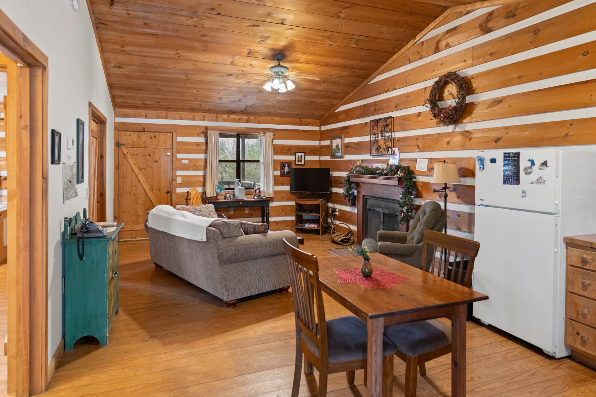 Cabin Living
